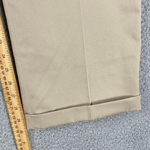 L.L. Bean Natural Fit Chino Pants Men's Size 35x30 Beige Formal Causal - Picture 4 of 8